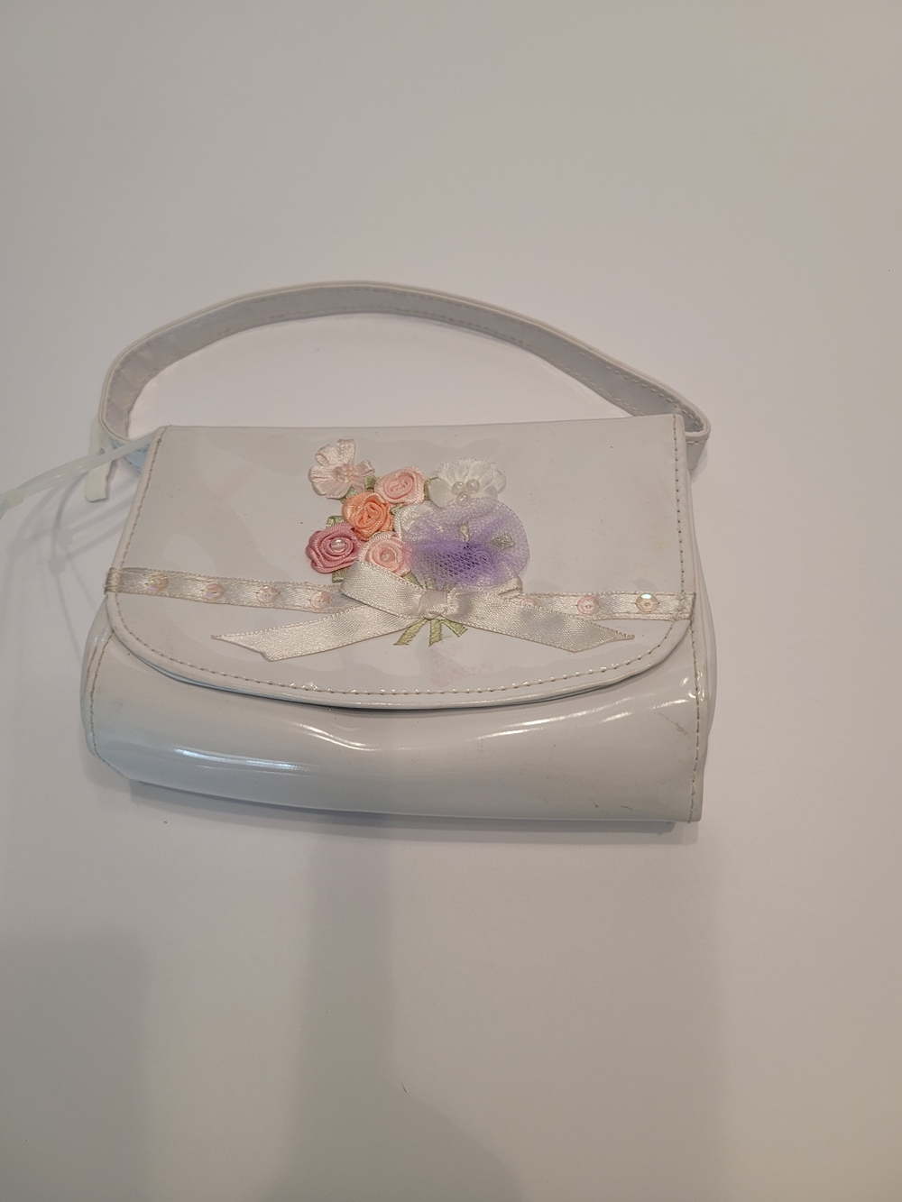 White Floral Accent Girls  Shoulder Bag